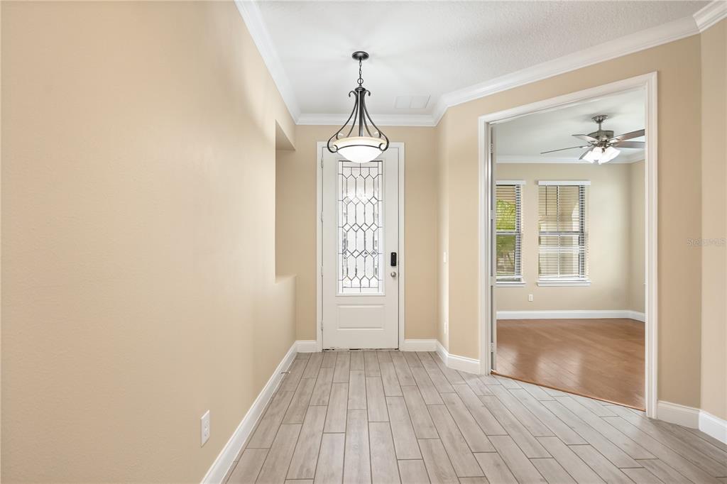 8348 Vivaro Isle Way Windermere, FL 34786 - Photo 4 of 63