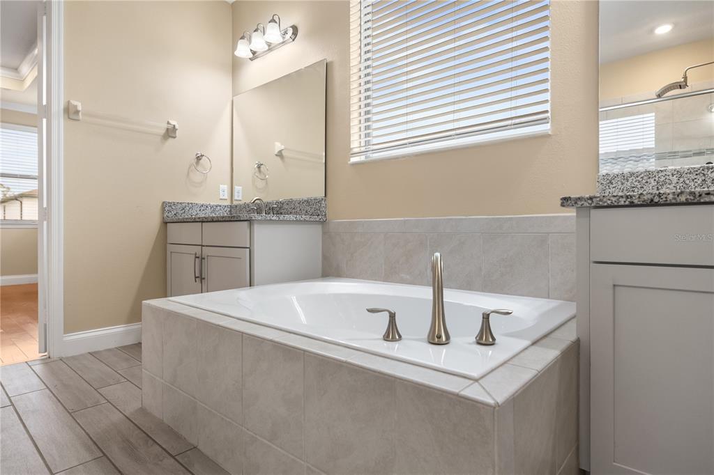 8348 Vivaro Isle Way Windermere, FL 34786 - Photo 49 of 63