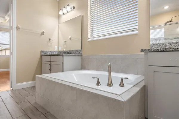 $5,000 | 8348 Vivaro Isle Way, Windermere, FL 34786