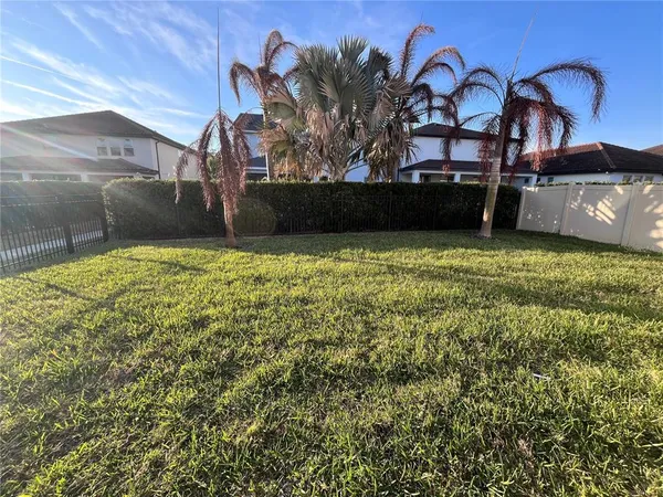 $5,000 | 8348 Vivaro Isle Way, Windermere, FL 34786