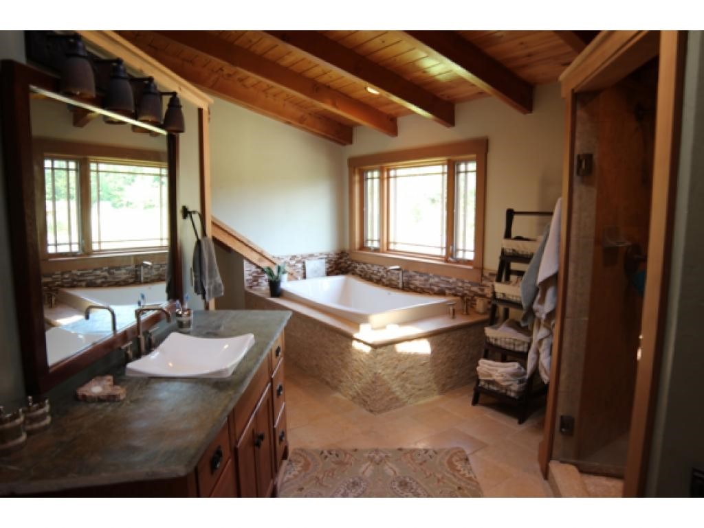 355 Oakcrest Road Bristol, NH 03222 - Photo 13 of 36 Gallery Image 13