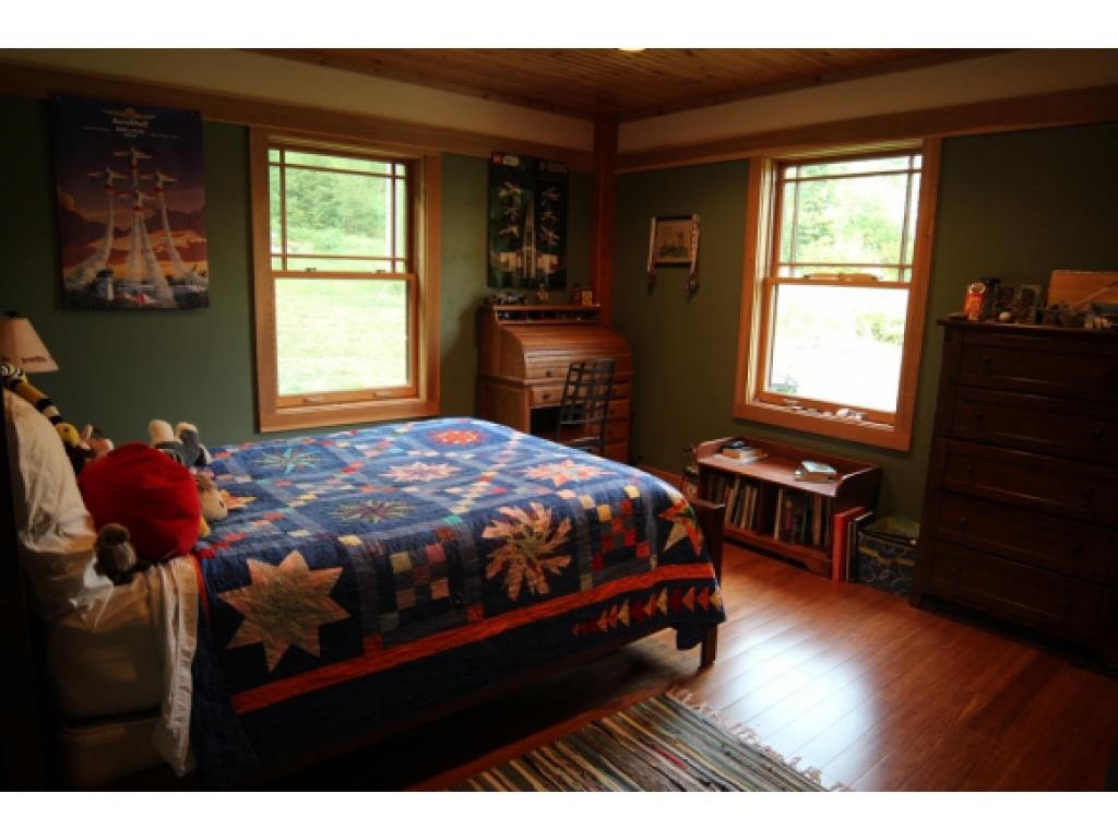 355 Oakcrest Road Bristol, NH 03222 - Photo 15 of 36 Gallery Image 15
