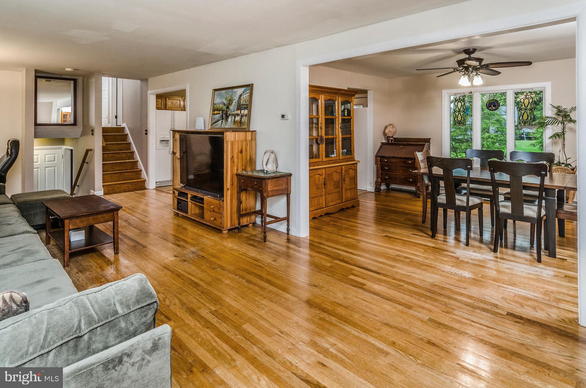 2137 Pennington Road Ewing, NJ 08638 - Photo 6 of 24