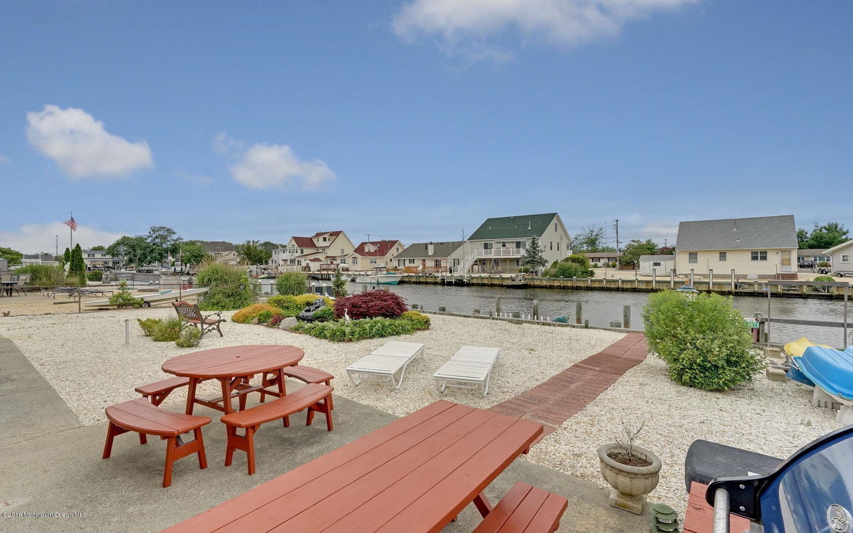 117 Bloomfield Road Barnegat, NJ 08005 - Photo 23 of 31 22