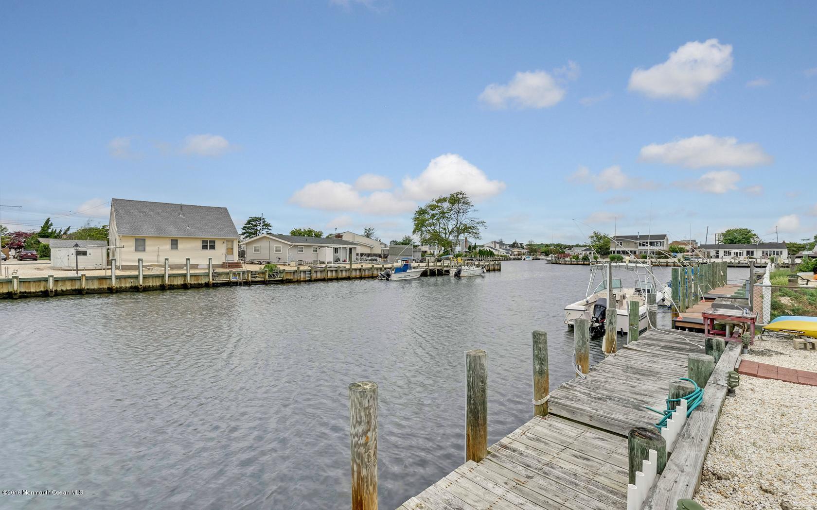 117 Bloomfield Road Barnegat, NJ 08005 - Photo 26 of 31 25