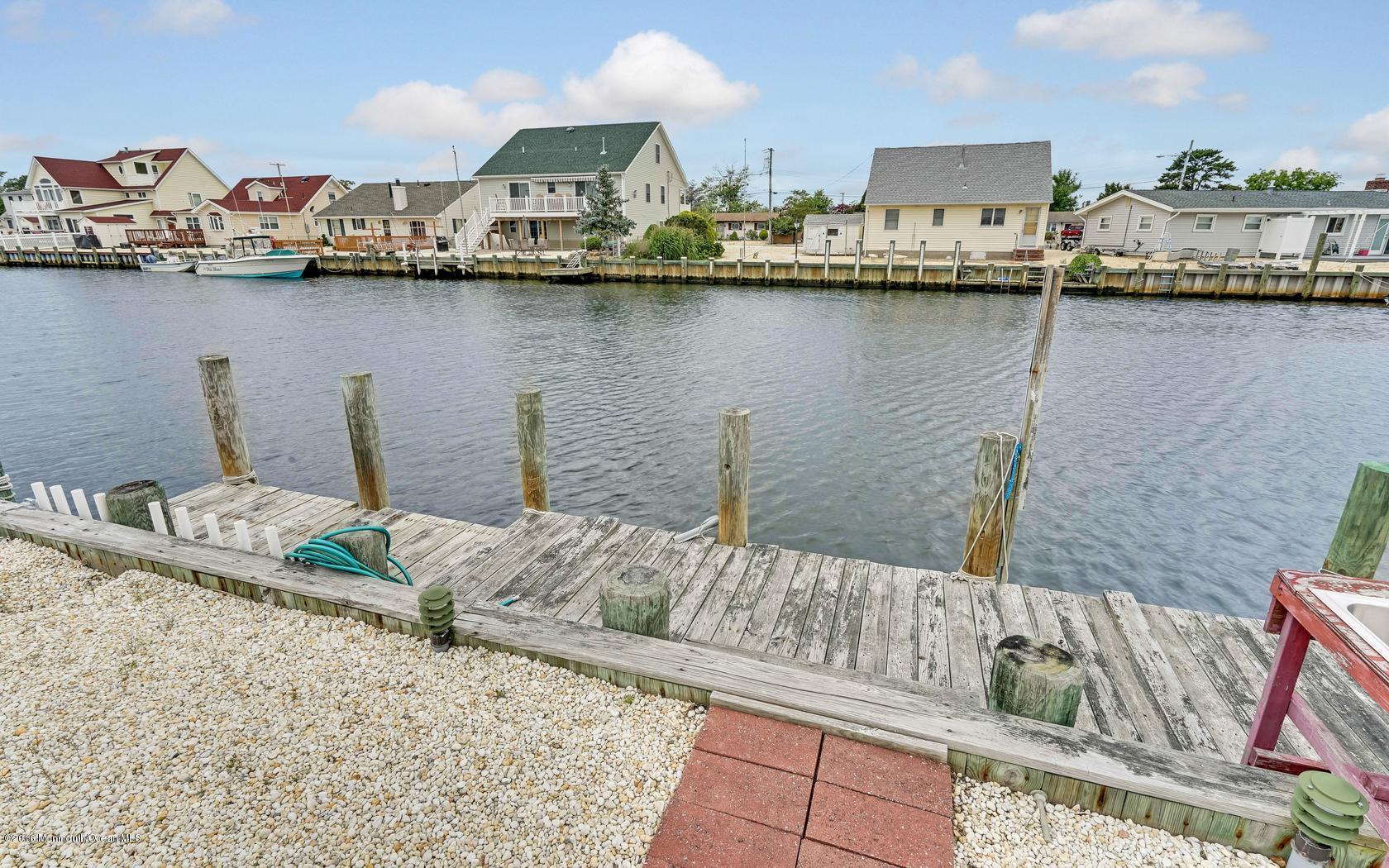 117 Bloomfield Road Barnegat, NJ 08005 - Photo 27 of 31 26