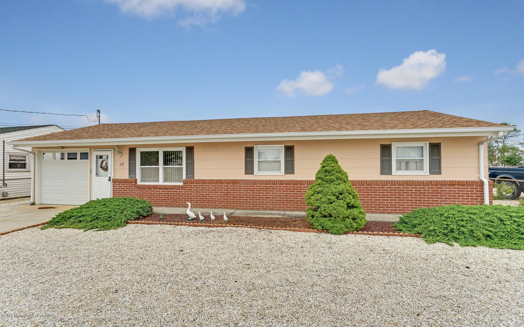 117 Bloomfield Road Barnegat, NJ 08005 - Photo 3 of 31 1