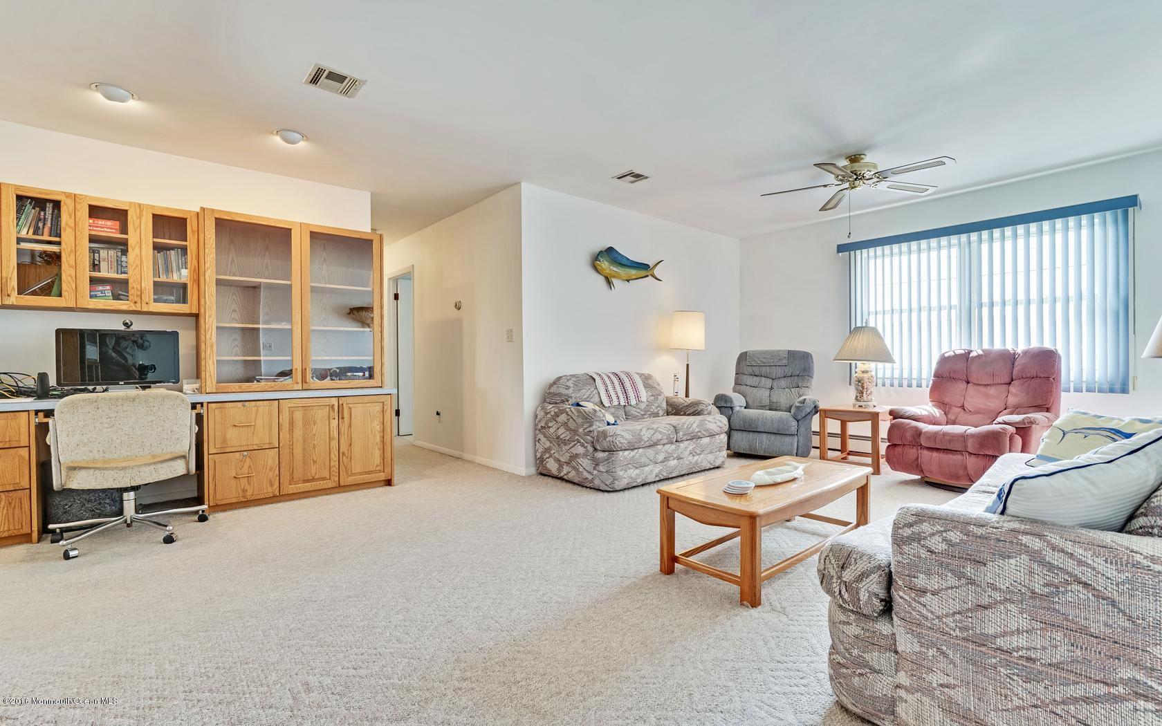 117 Bloomfield Road Barnegat, NJ 08005 - Photo 6 of 31 0749307c3472e6b56a18cf495b115e7e