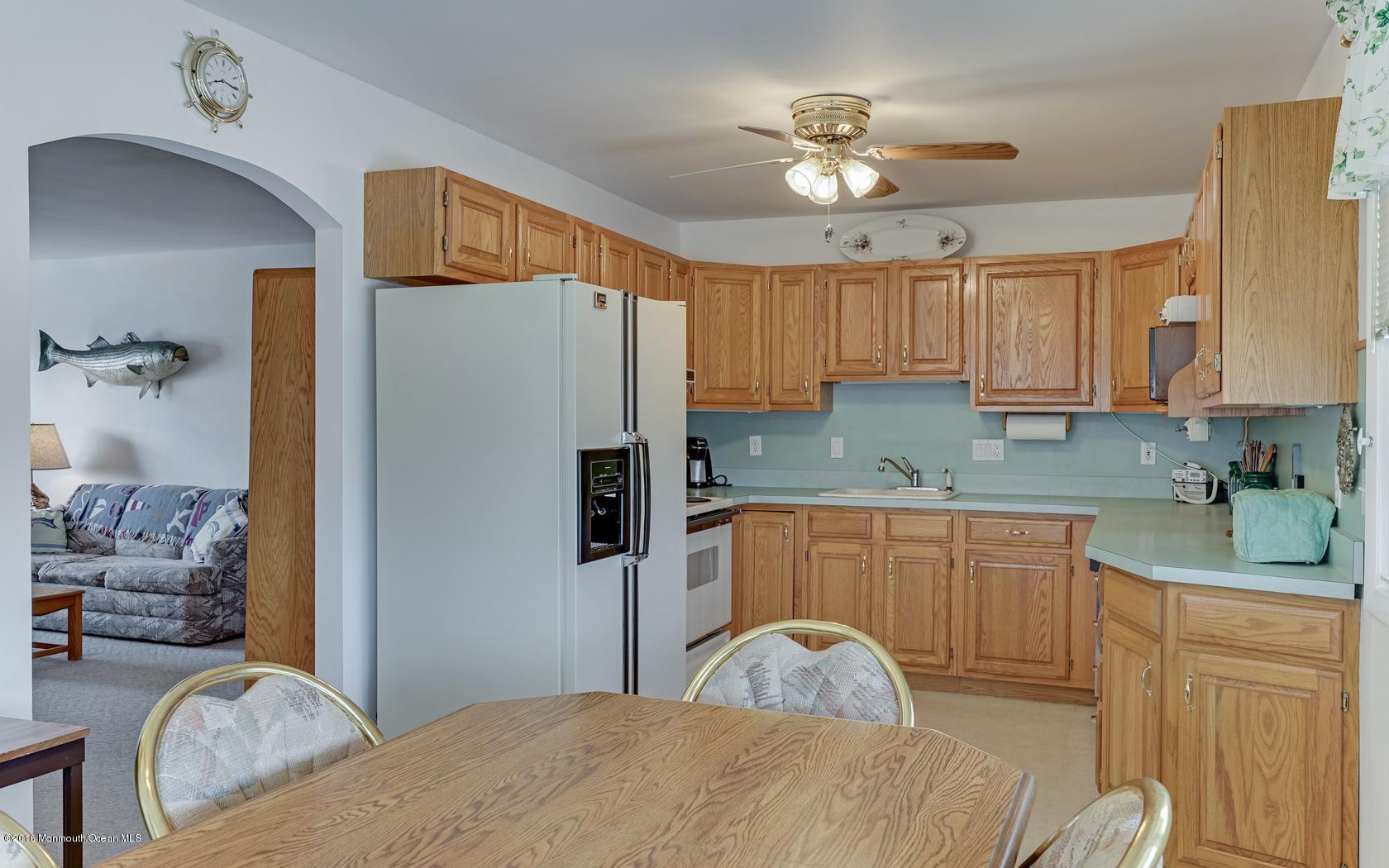 117 Bloomfield Road Barnegat, NJ 08005 - Photo 8 of 31 7