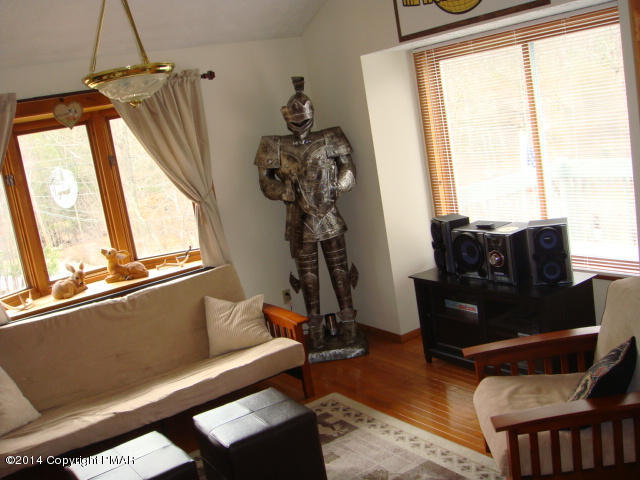 6247 Decker Road Bushkill, PA 18324 - Photo 8 of 25 Family Room II
