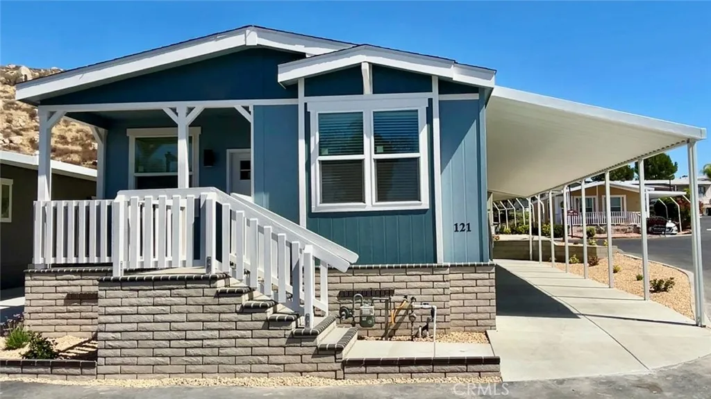 1536 South State Street, Unit 121 Hemet, CA 92543 - Photo 1 of 36