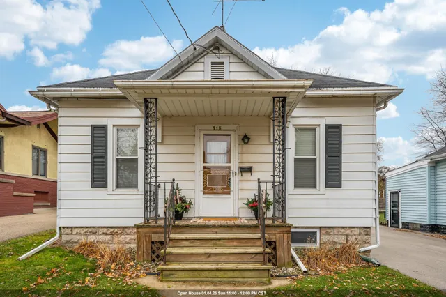 $182,000 | 715 West 4th Street, Appleton, WI 54914