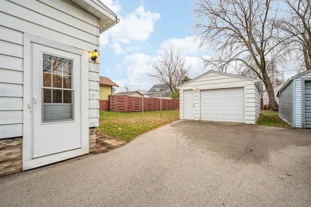 $182,000 | 715 West 4th Street, Appleton, WI 54914