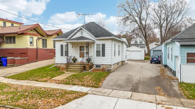 $182,000 | 715 West 4th Street, Appleton, WI 54914