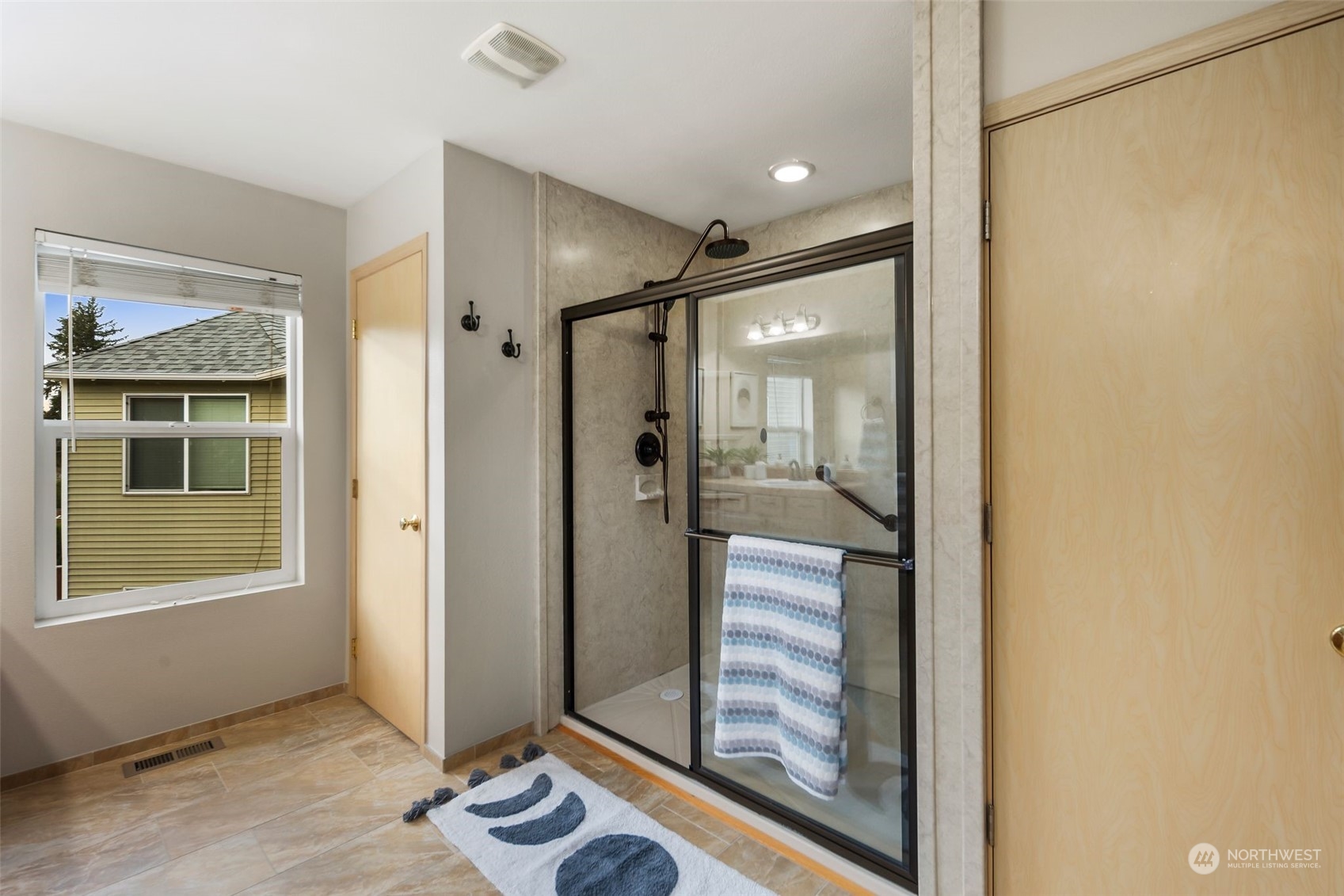 18261 168th Way Southeast Renton, WA 98058 - Photo 30 of 38 Gallery Image 30