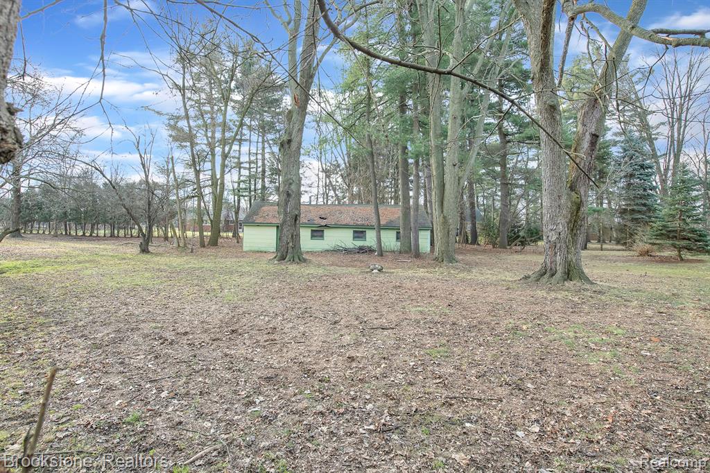 11200 Chicago Road Warren, MI 48093 - Photo 27 of 33 Gallery Image 27