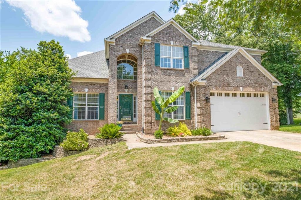 15801 Lavenham Road Huntersville, NC 28078 - Photo 1 of 33 Gallery Image 1