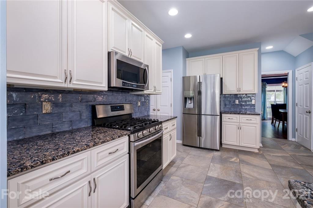 15801 Lavenham Road Huntersville, NC 28078 - Photo 12 of 33 Gallery Image 12