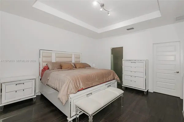 $5,200 | 7902 Northwest 105th Court, Unit 7902, Doral, FL 33178