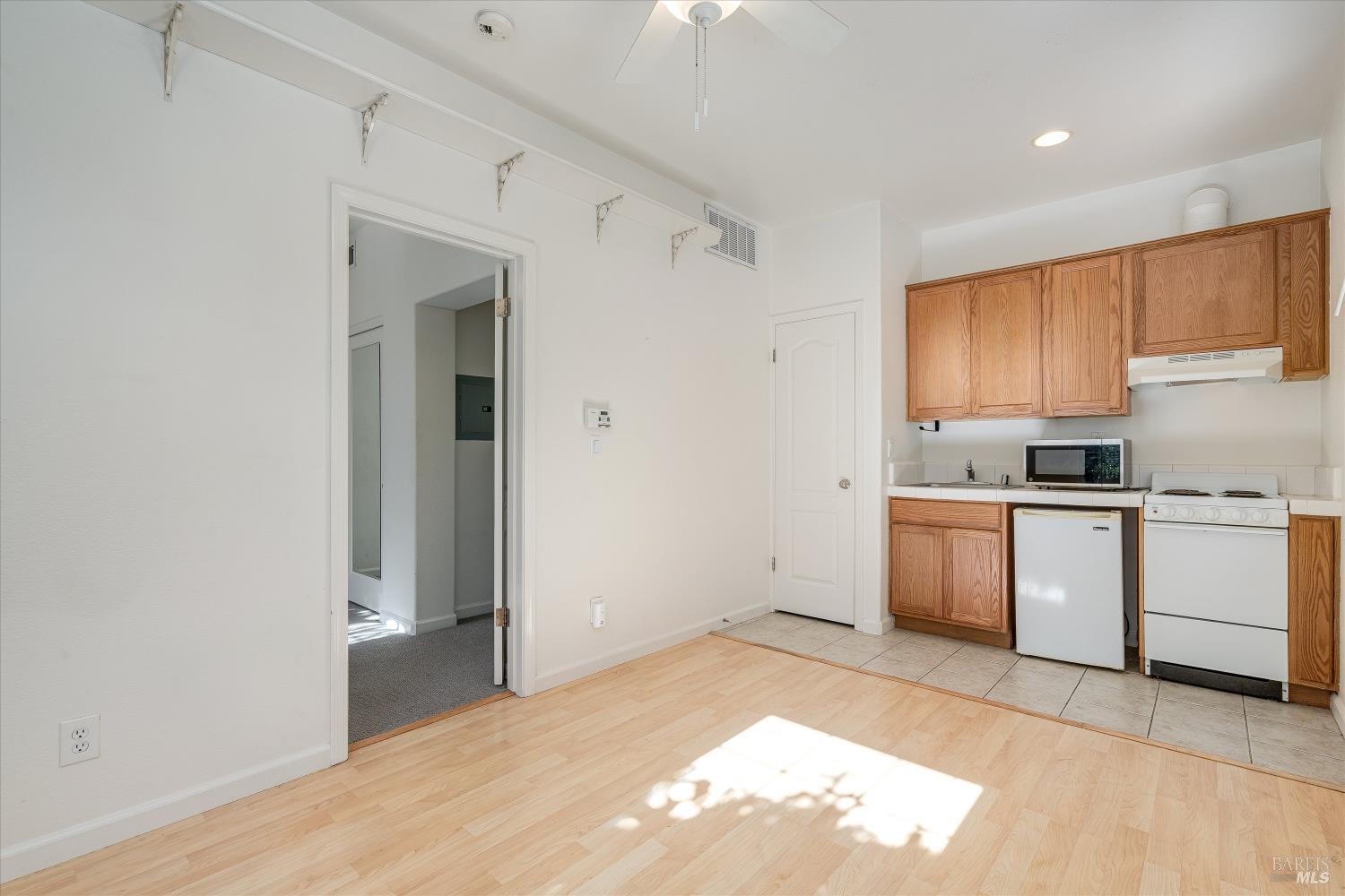 1541 Jainine Street Santa Rosa, CA 95403 - Photo 9 of 97 Studio kitchen/living.