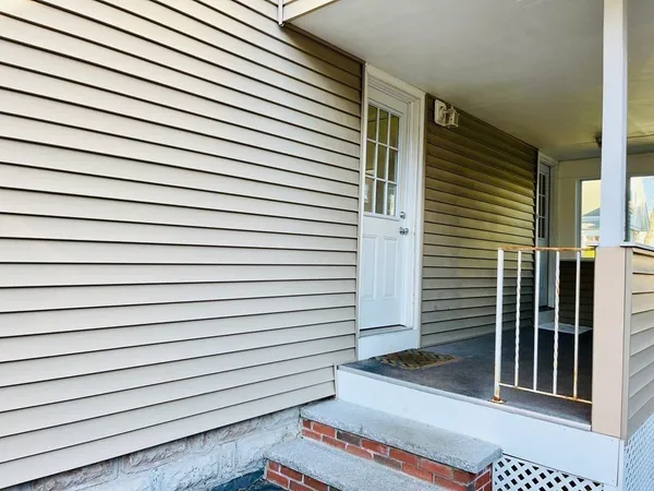 $3,250 | 32 Unity Avenue, Unit 32, Belmont, MA 02478