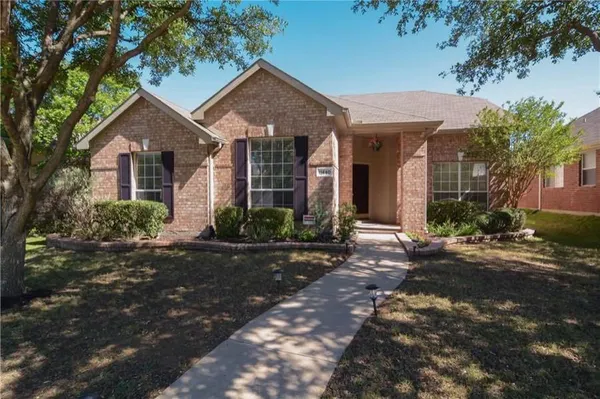 $2,500 | 11440 Clover Knoll Drive, Frisco, TX 75035