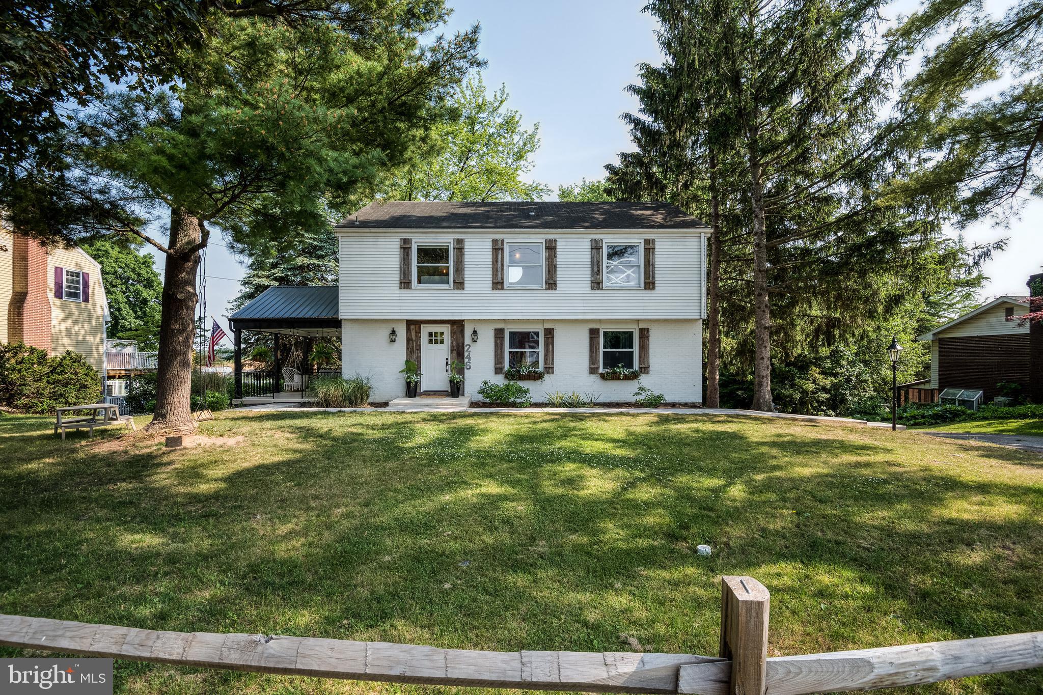 246 East Oregon Road Lititz, PA 17543 - Photo 4 of 41