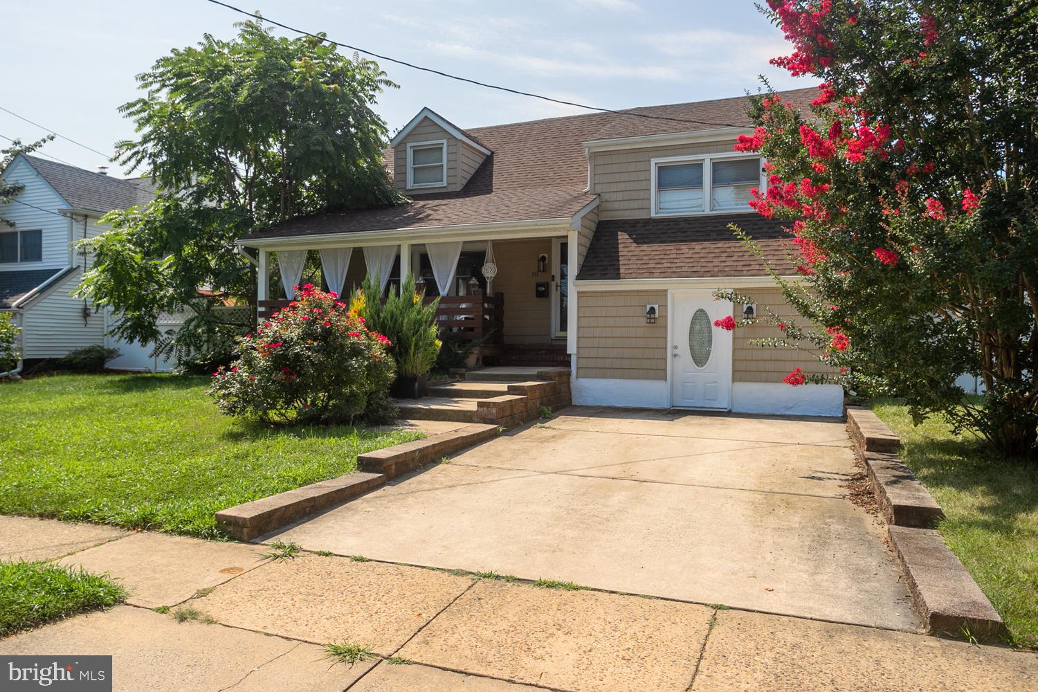 10 Miry Brook Road Hamilton, NJ 08690 - Photo 2 of 26 Gallery Image 2