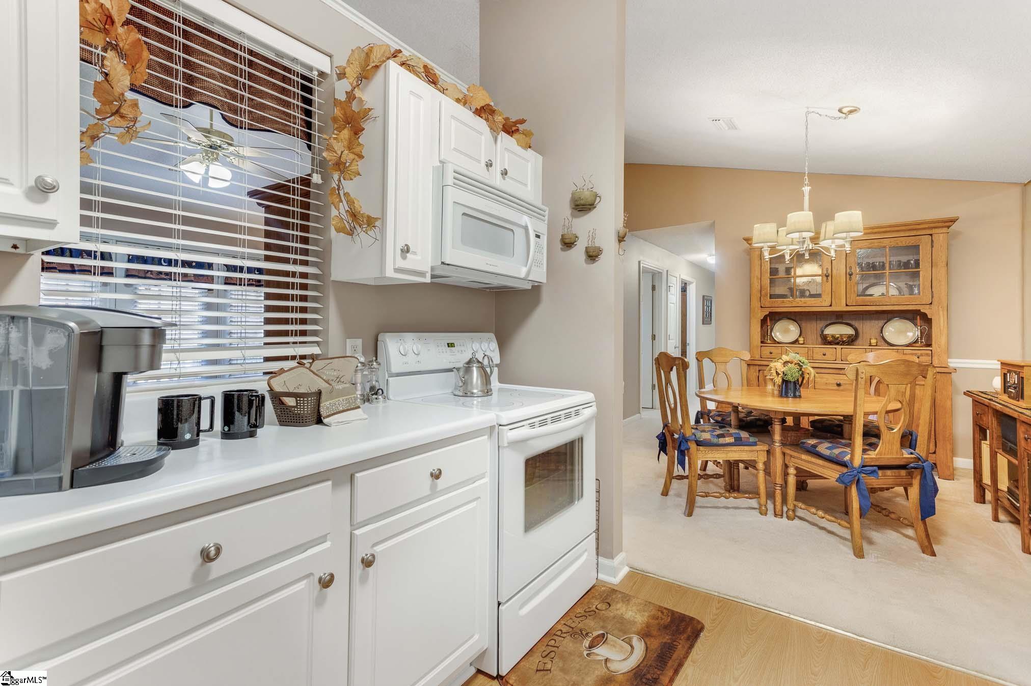 807 Pelham Square Way Greer, SC 29650 - Photo 10 of 25 Gallery Image 10