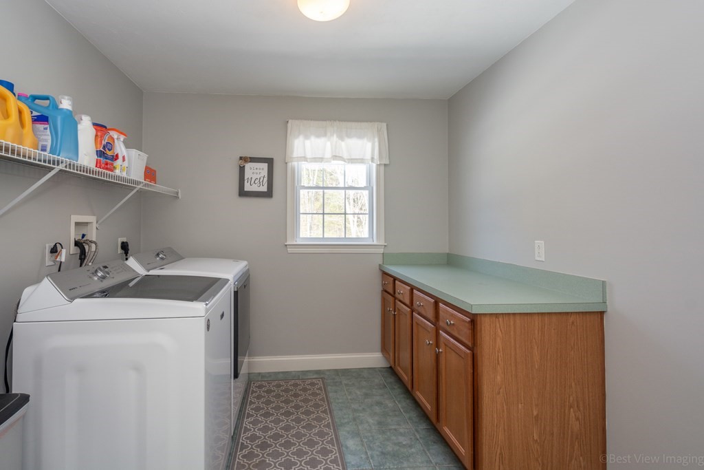 5 Nelson Court Mendon, MA 01756 - Photo 25 of 41 a utility room with sink dryer and washer
