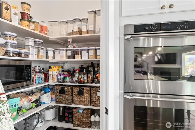 $1,095,000 | 95 Proctor Boulevard, Manson, WA 98831