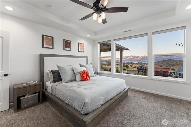 $1,095,000 | 95 Proctor Boulevard, Manson, WA 98831