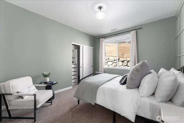 $1,095,000 | 95 Proctor Boulevard, Manson, WA 98831