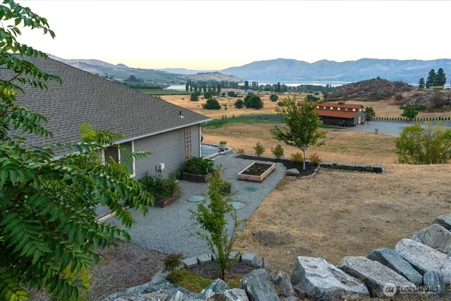 $1,095,000 | 95 Proctor Boulevard, Manson, WA 98831
