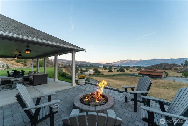 $1,095,000 | 95 Proctor Boulevard, Manson, WA 98831