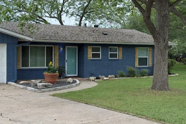 $459,000 | 11807 Dove Haven Drive, Austin, TX 78753
