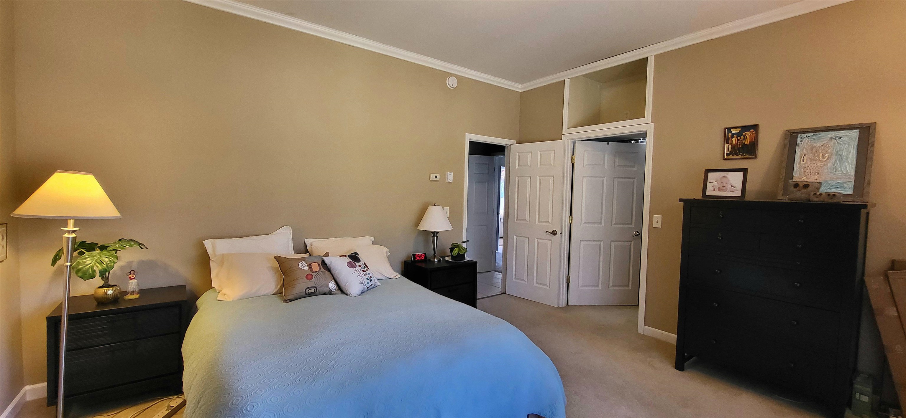 908 East Skyline Parkway Duluth, MN 55805 - Photo 25 of 40 Second Floor main bedroom