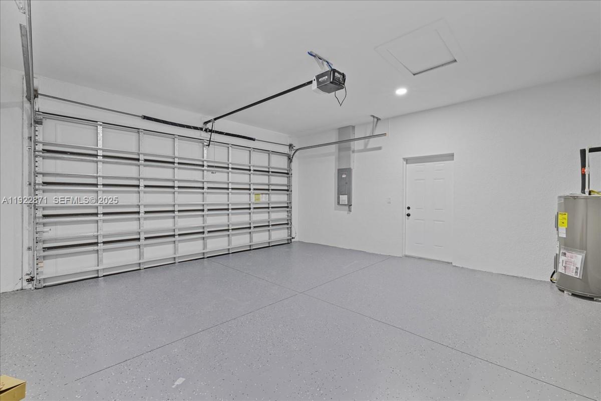 4207 28th Street Southwest Lehigh Acres, FL 33976 - Photo 29 of 39 a view of a garage