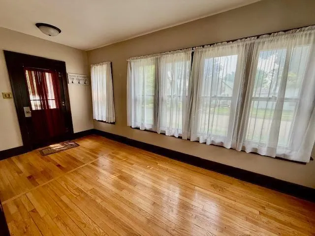 $189,900 | 105 South Oak Street, Mabel, MN 55954