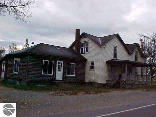 2022 North Briggs Road Twining, MI 48766 - Photo 2 of 5 1750059-1.JPG