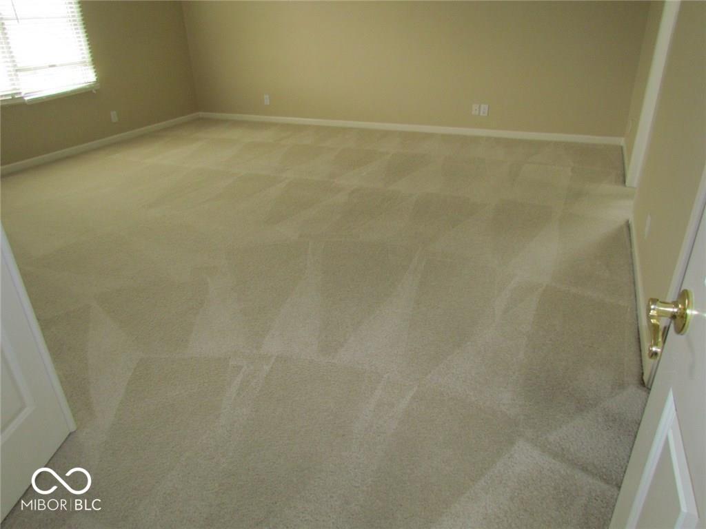 411 Mari Way Carmel, IN 46032 - Photo 15 of 32