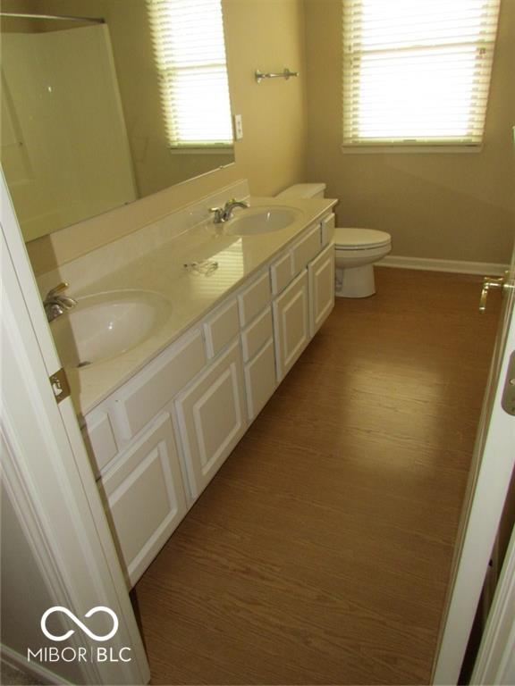 411 Mari Way Carmel, IN 46032 - Photo 16 of 32