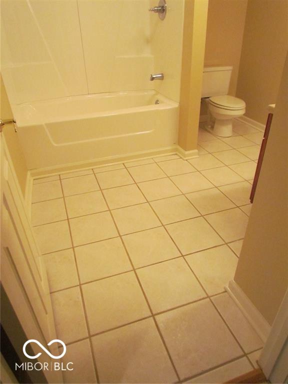 411 Mari Way Carmel, IN 46032 - Photo 25 of 32