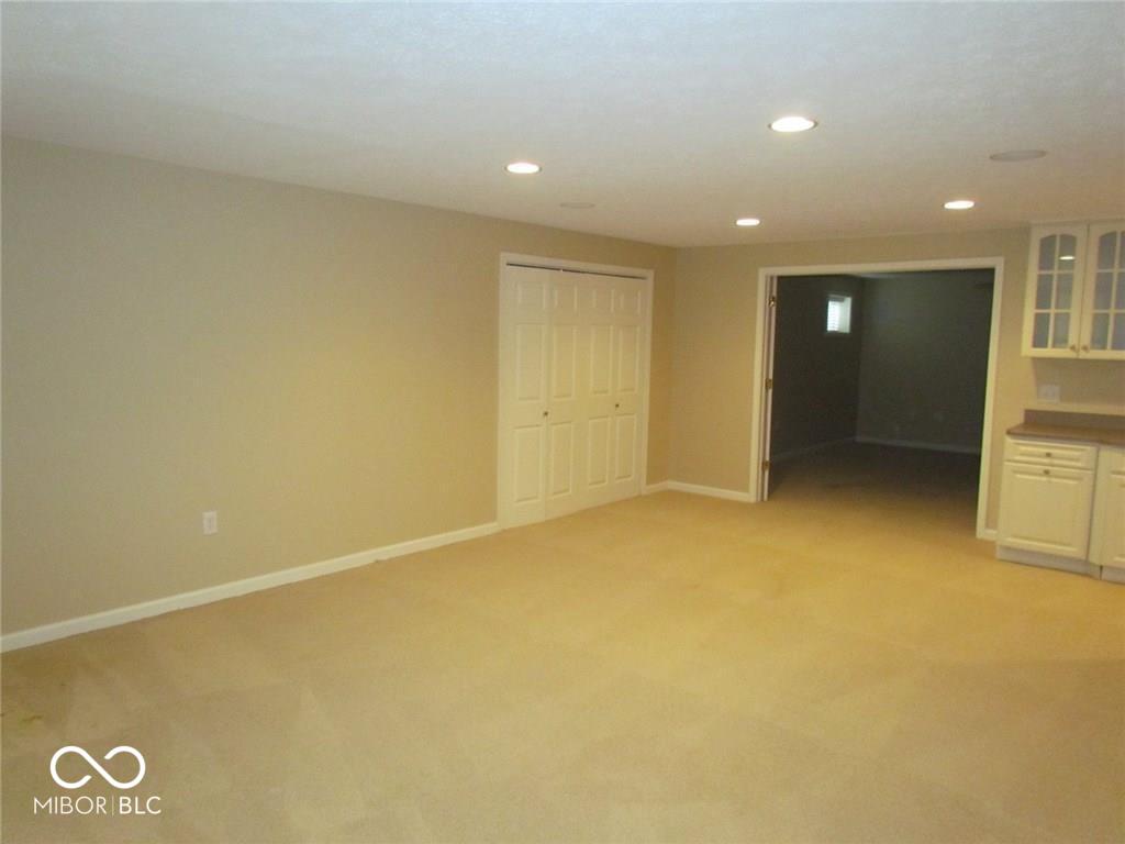 411 Mari Way Carmel, IN 46032 - Photo 28 of 32