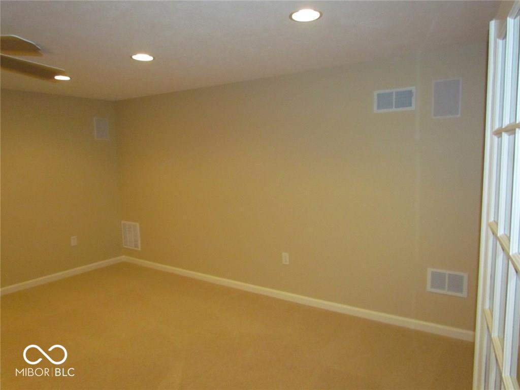 411 Mari Way Carmel, IN 46032 - Photo 31 of 32