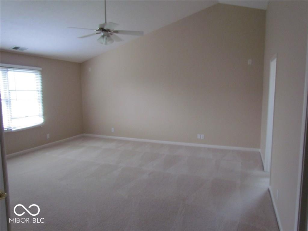 411 Mari Way Carmel, IN 46032 - Photo 10 of 32