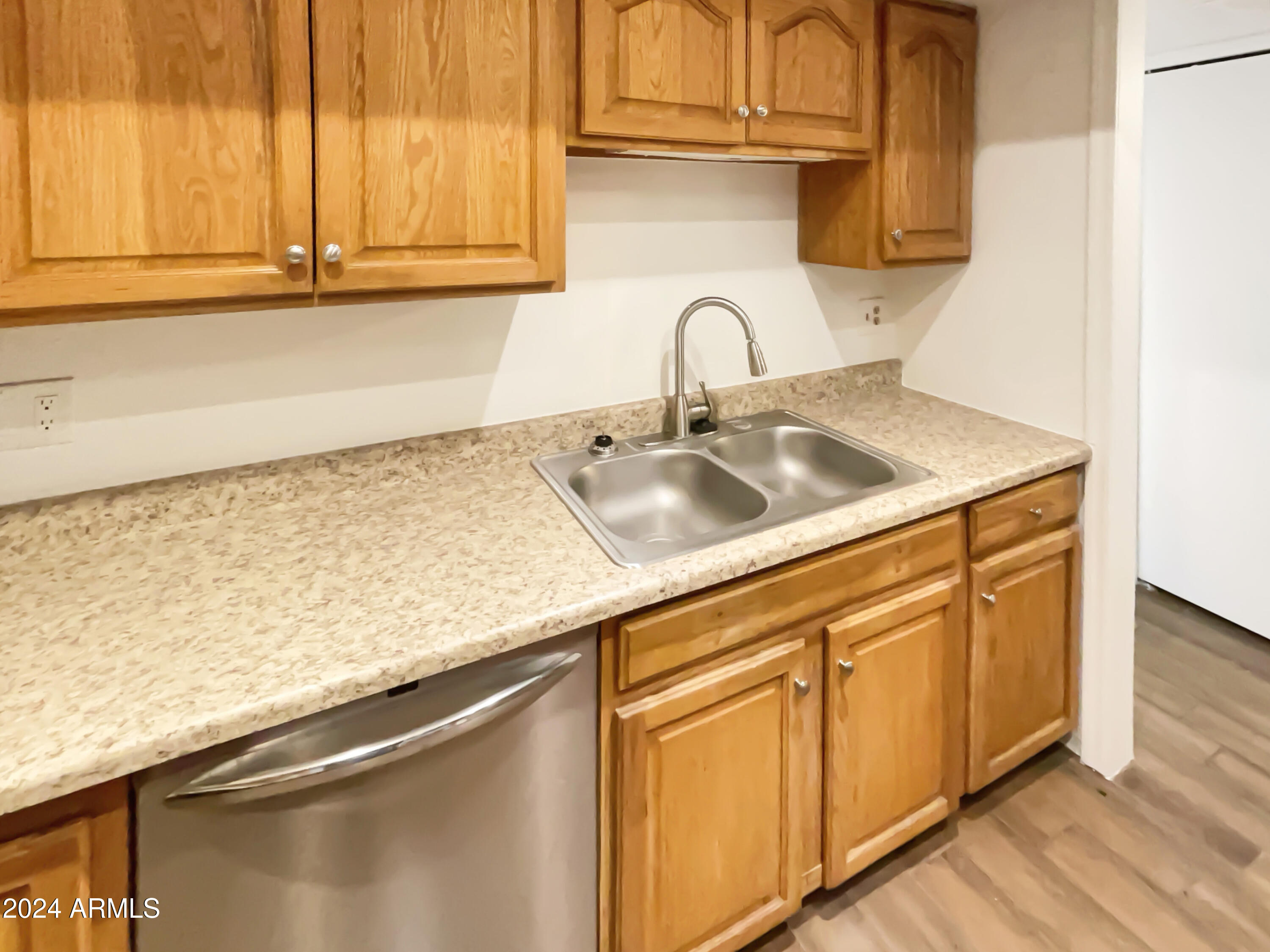214 East Ruth Avenue, Unit 112 Phoenix, AZ 85020 - Photo 14 of 19 listing_13