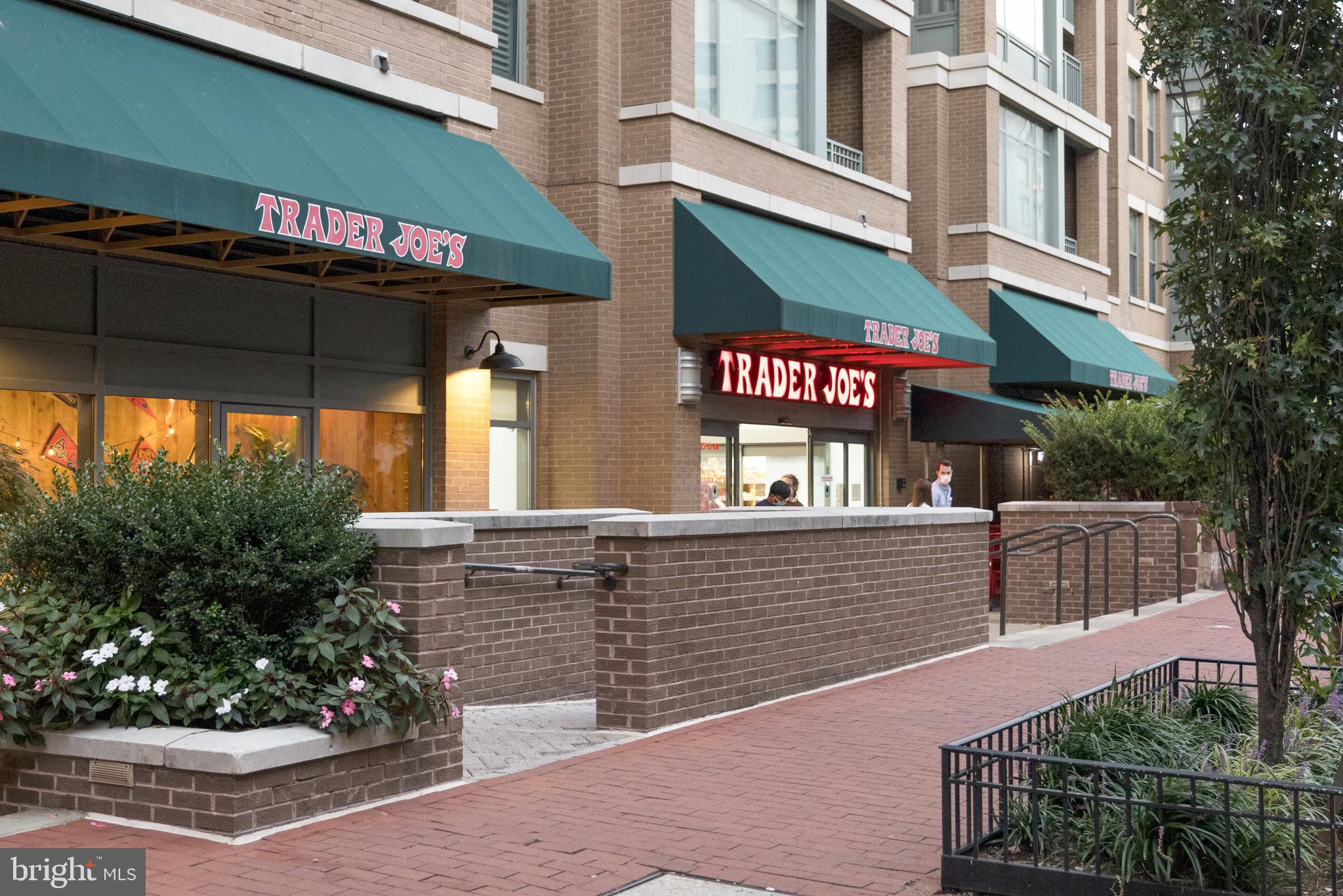 1111 25th Street Northwest, Unit 908 Washington, DC 20037 - Photo 33 of 33