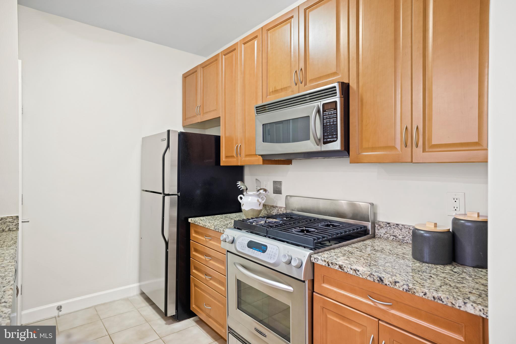 1111 25th Street Northwest, Unit 908 Washington, DC 20037 - Photo 5 of 33