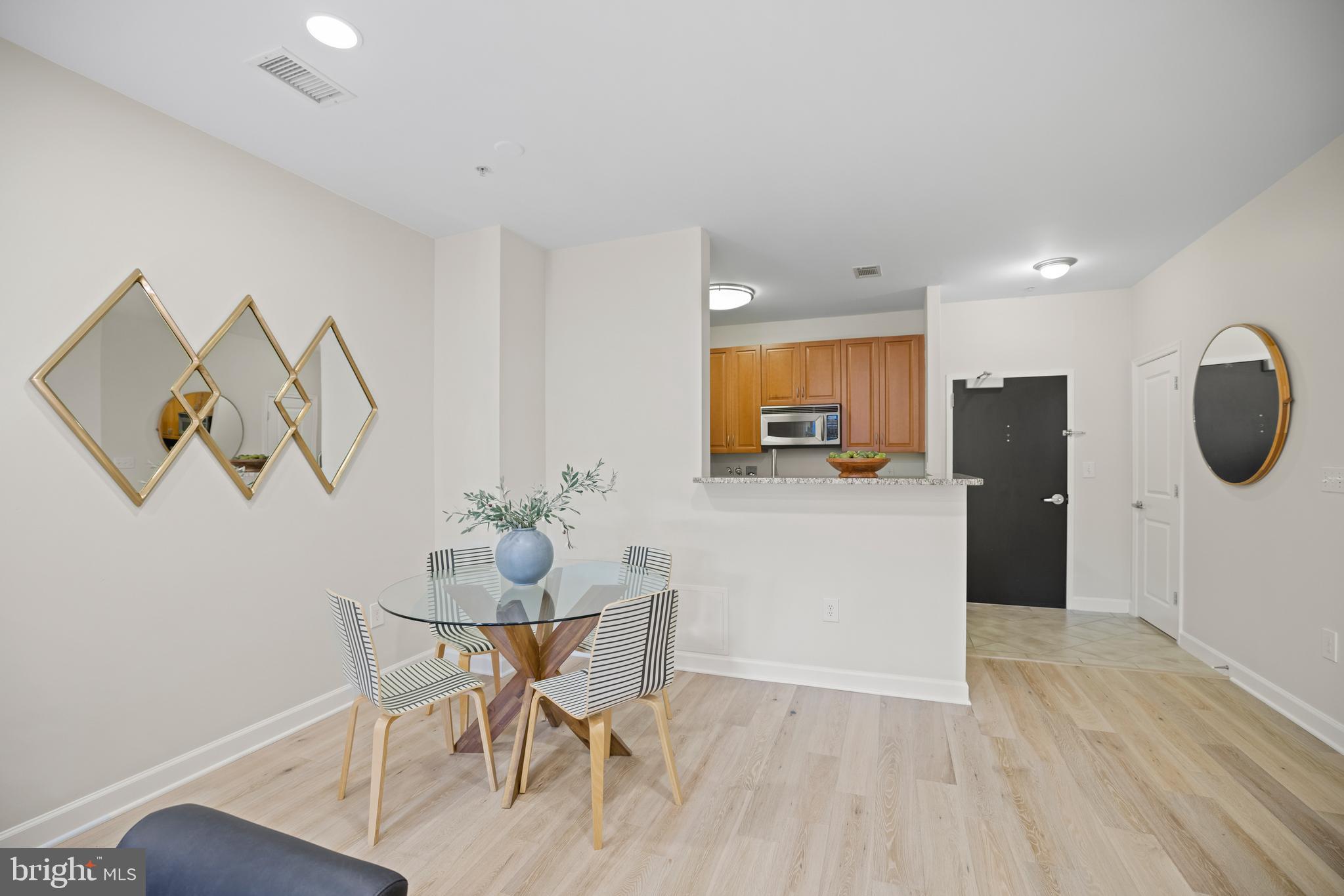 1111 25th Street Northwest, Unit 908 Washington, DC 20037 - Photo 6 of 33